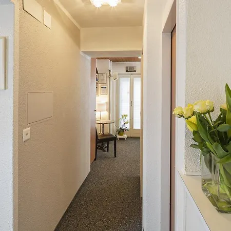 Familie Hugenschmidt Apartment Zurich